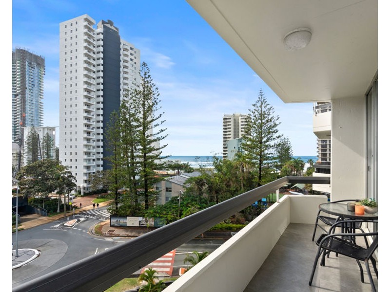 18/3 Old Burleigh Road, Surfers Paradise QLD 4217