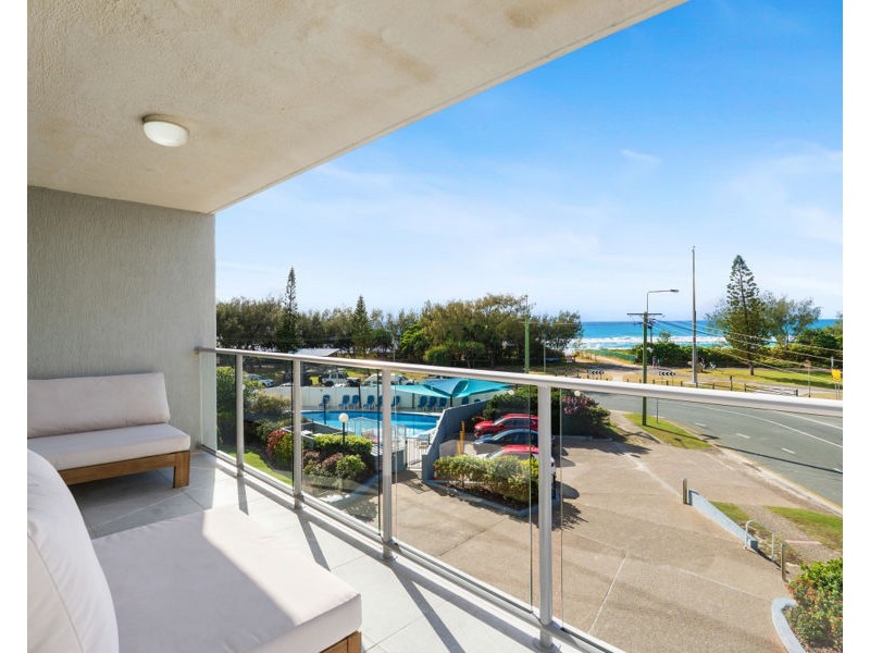 8/67 Broadbeach Boulevard, Broadbeach QLD 4218