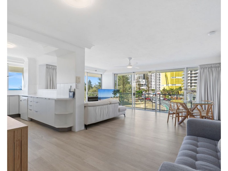 8/67 Broadbeach Boulevard, Broadbeach QLD 4218