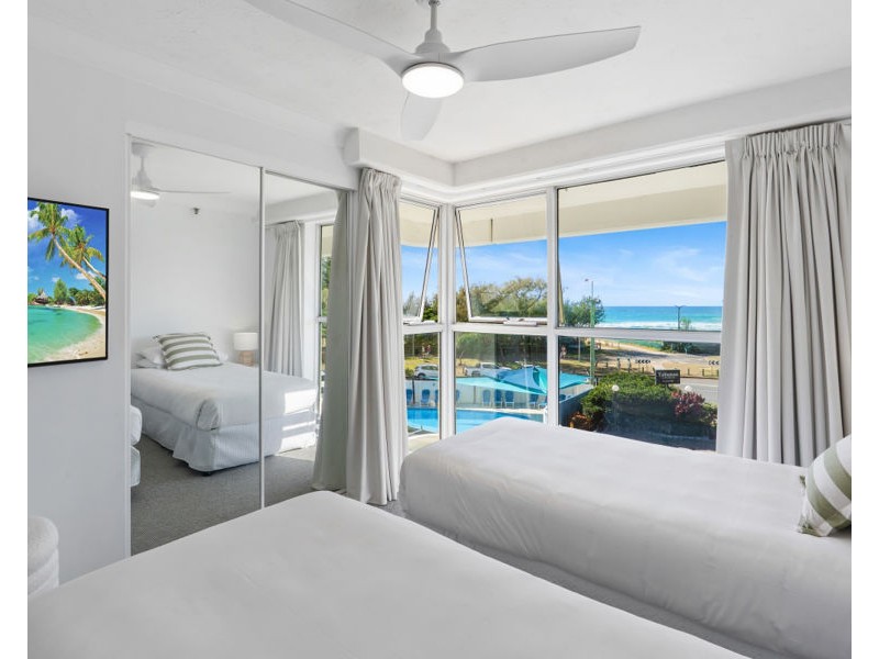 8/67 Broadbeach Boulevard, Broadbeach QLD 4218