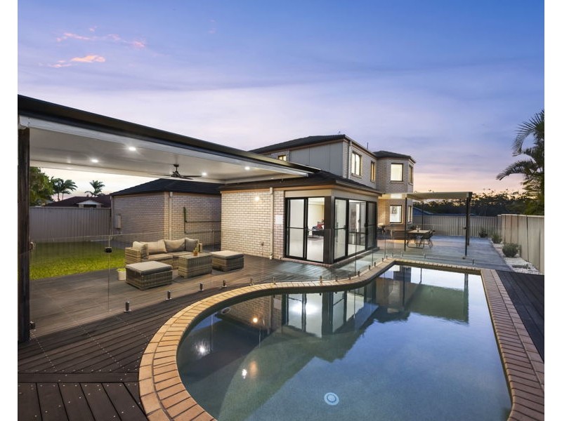 35 Lillywood Circuit, Molendinar QLD 4214