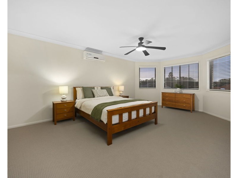 35 Lillywood Circuit, Molendinar QLD 4214