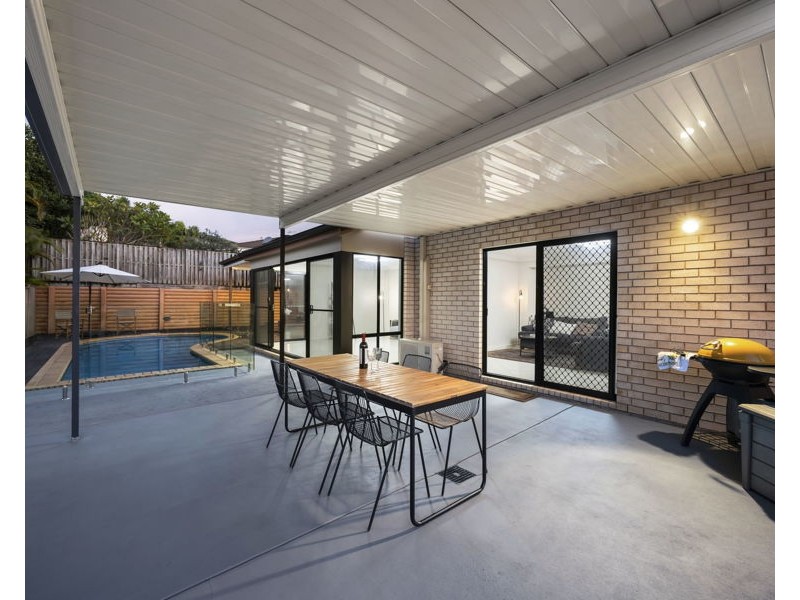 35 Lillywood Circuit, Molendinar QLD 4214