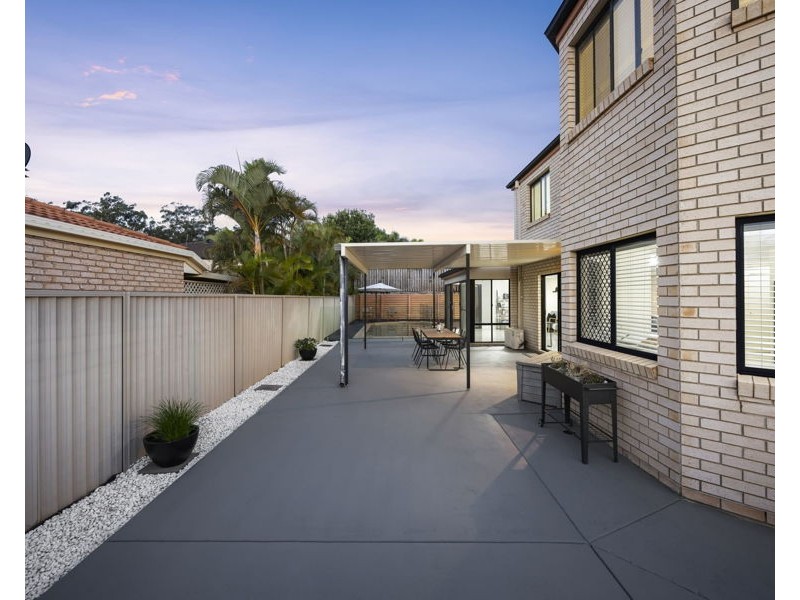 35 Lillywood Circuit, Molendinar QLD 4214