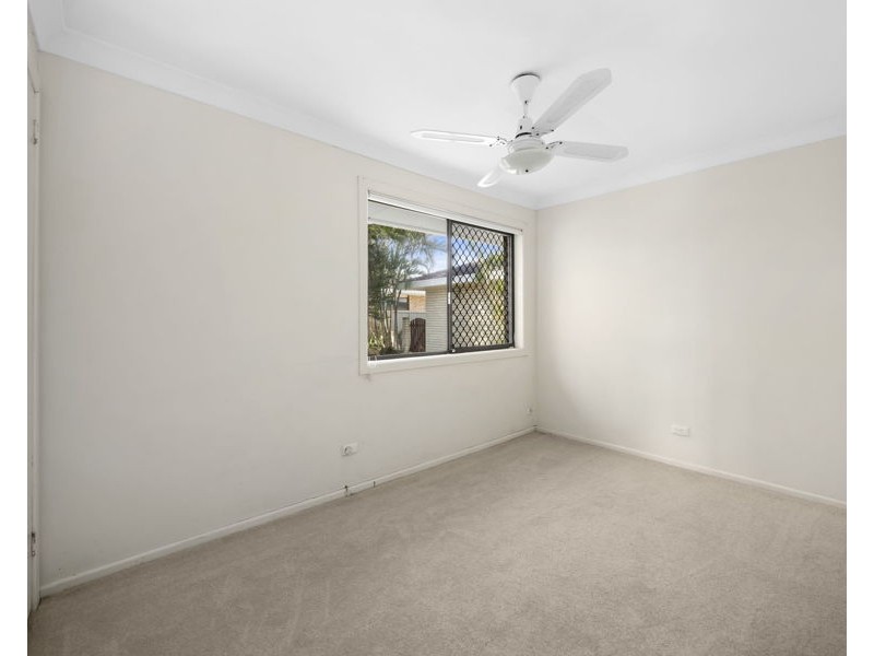 17 Coobowie Street, Broadbeach Waters QLD 4218