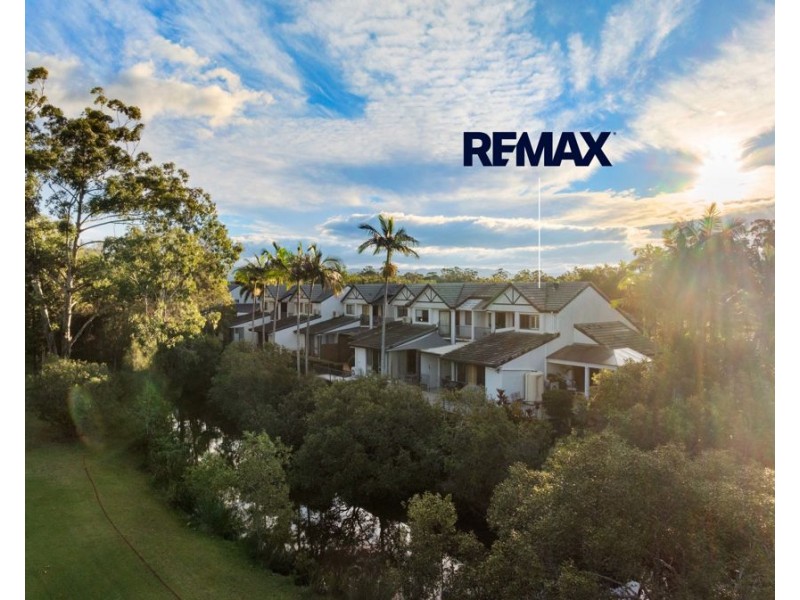 165/125 Santa Cruz Boulevard, Clear Island Waters QLD 4226