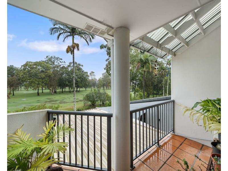 165/125 Santa Cruz Boulevard, Clear Island Waters QLD 4226