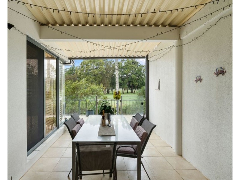 165/125 Santa Cruz Boulevard, Clear Island Waters QLD 4226