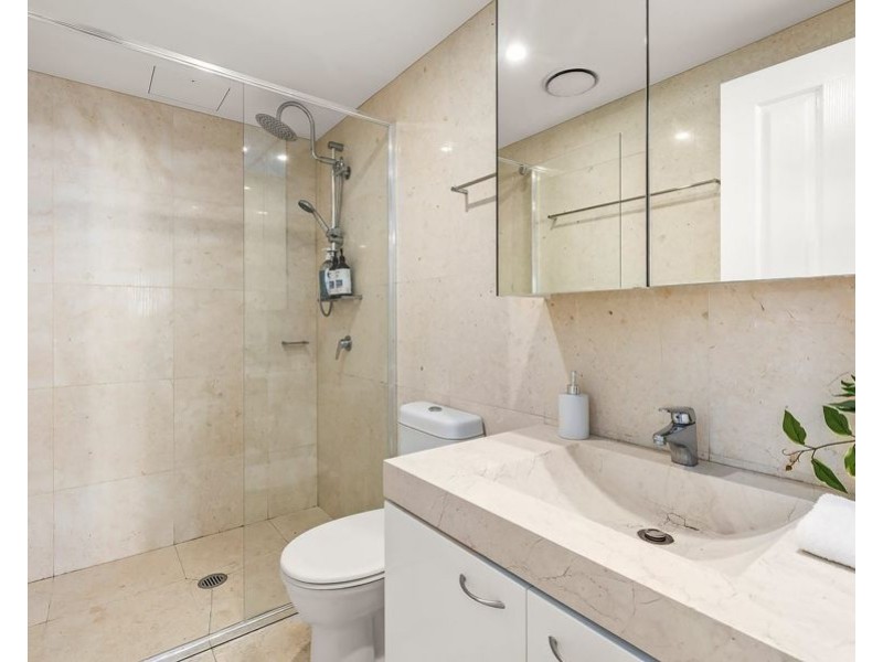 1906/22 Surf Parade, Broadbeach QLD 4218