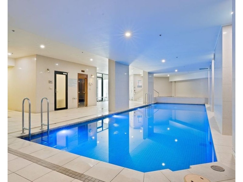 1906/22 Surf Parade, Broadbeach QLD 4218