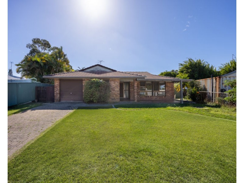 15 Apia Avenue, Clear Island Waters QLD 4226