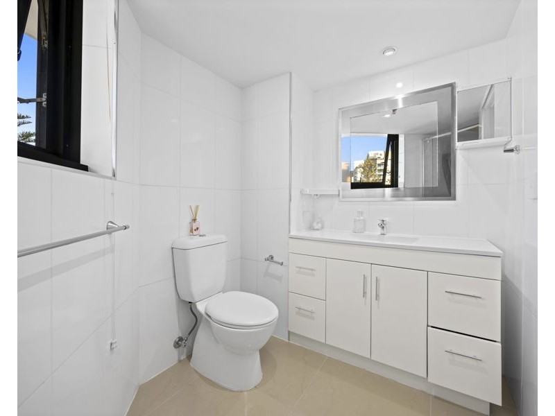 36/85 Old Burleigh Road, Surfers Paradise QLD 4217