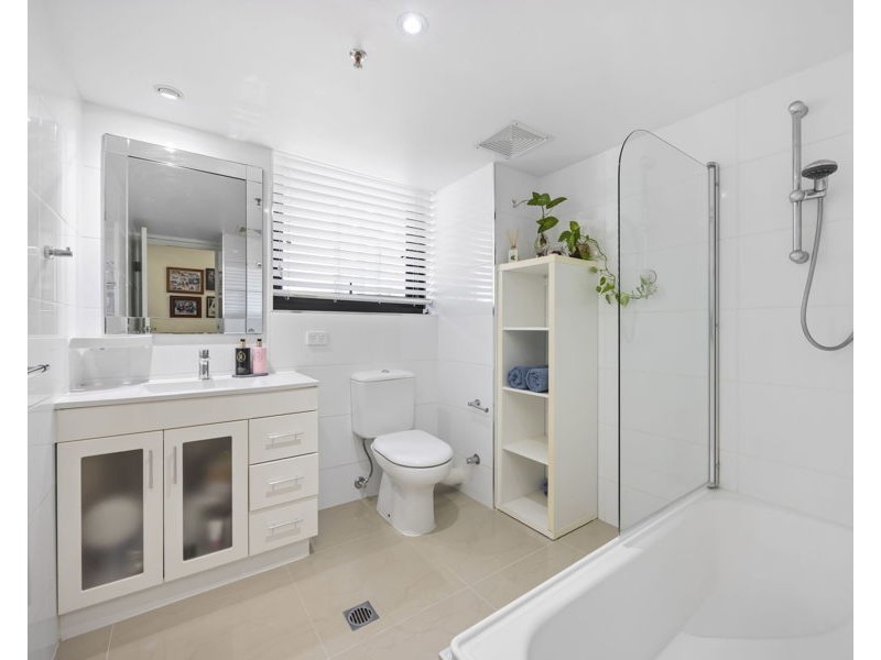 36/85 Old Burleigh Road, Surfers Paradise QLD 4217