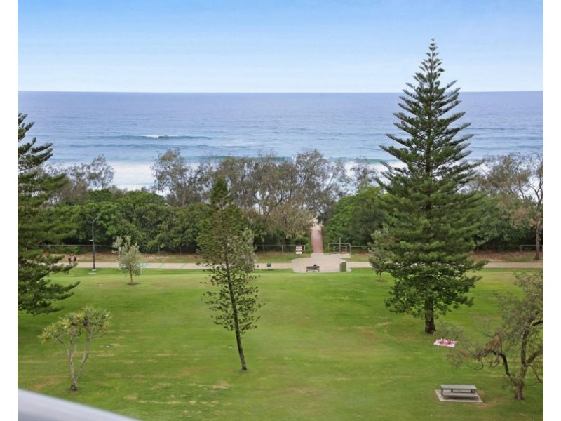 21/173 Old Burleigh Road, Broadbeach QLD 4218