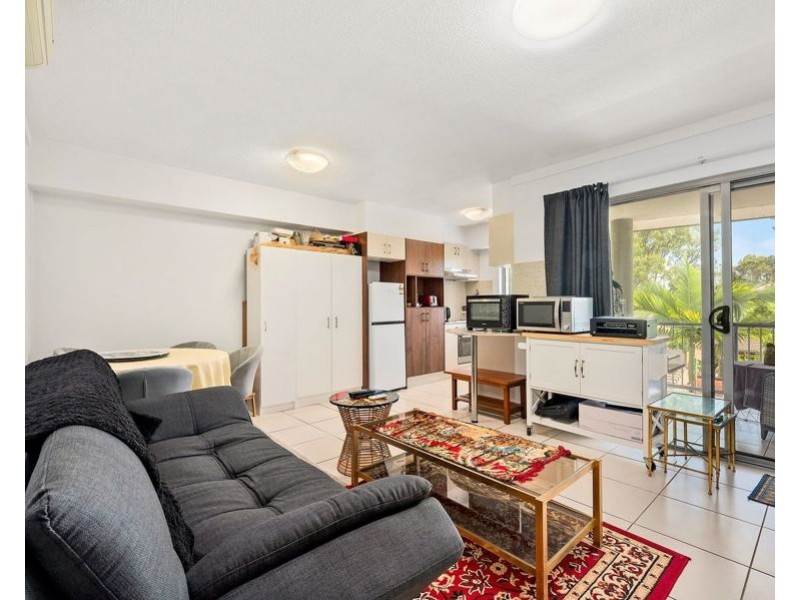 19/148 High Street, Southport QLD 4215
