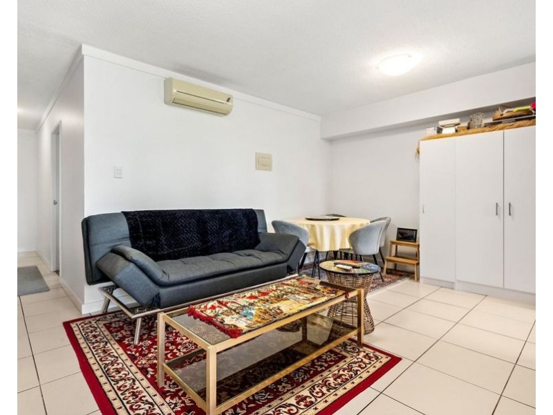 19/148 High Street, Southport QLD 4215