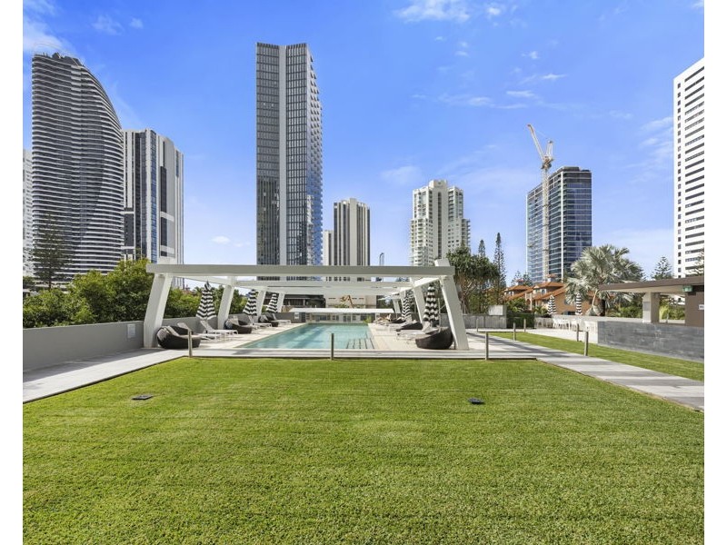 801/2663 Gold Coast Highway, Broadbeach QLD 4218