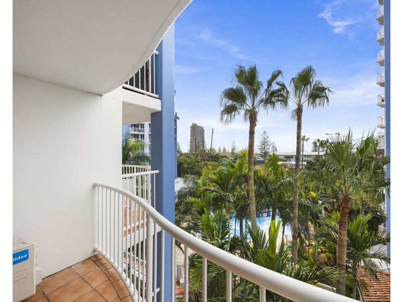 3046/2623-2633 Gold Coast Highway, Broadbeach QLD 4218