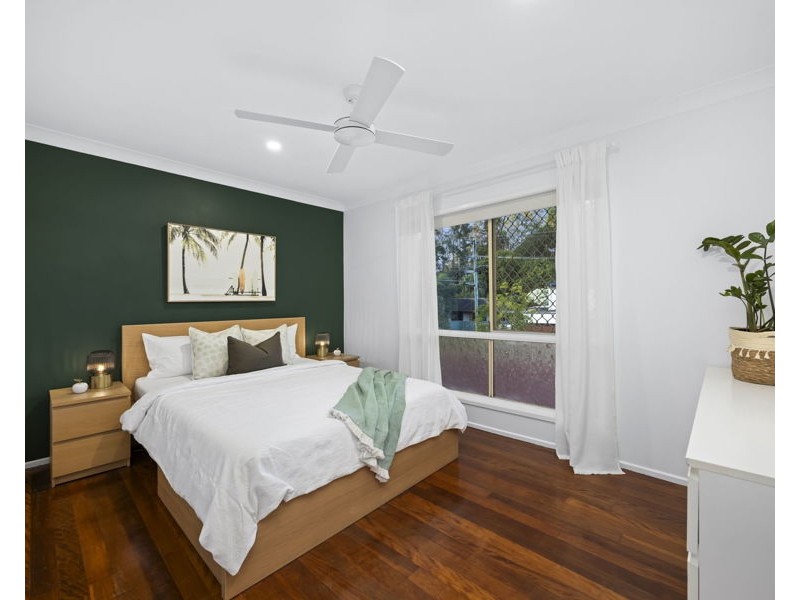 34 Macquarie Avenue, Molendinar QLD 4214