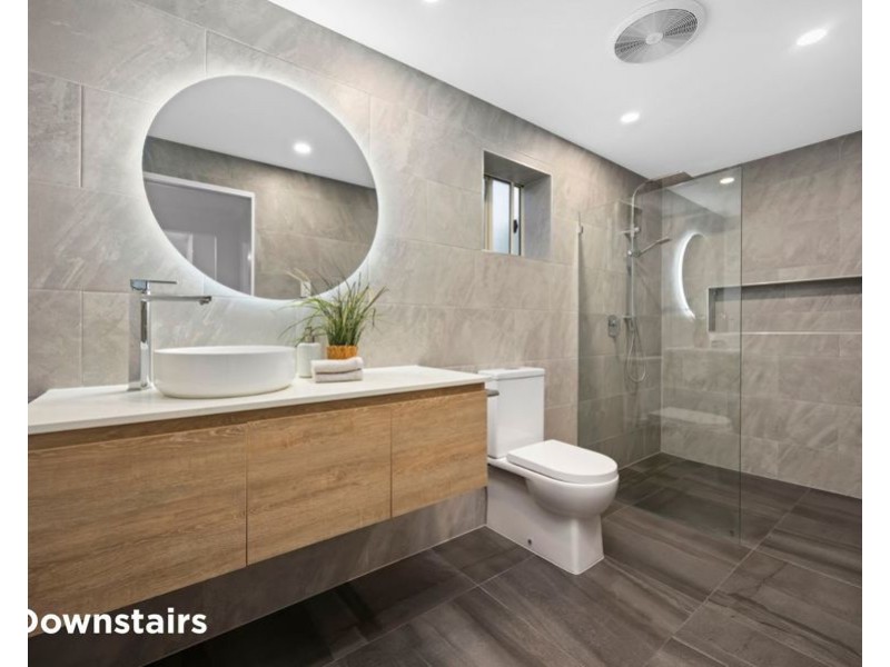 34 Macquarie Avenue, Molendinar QLD 4214