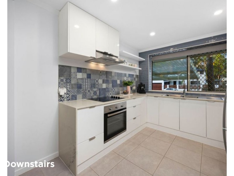 34 Macquarie Avenue, Molendinar QLD 4214