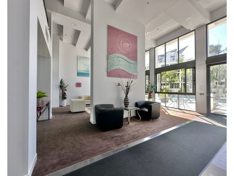 1102B/2865 Gold Coast Highway, Surfers Paradise QLD 4217