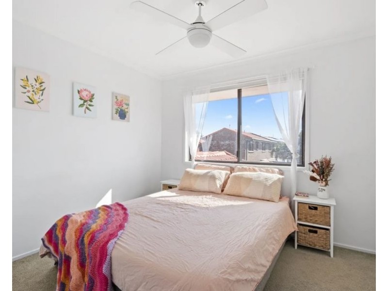 13/5-15 Galeen Drive, Burleigh Waters QLD 4220