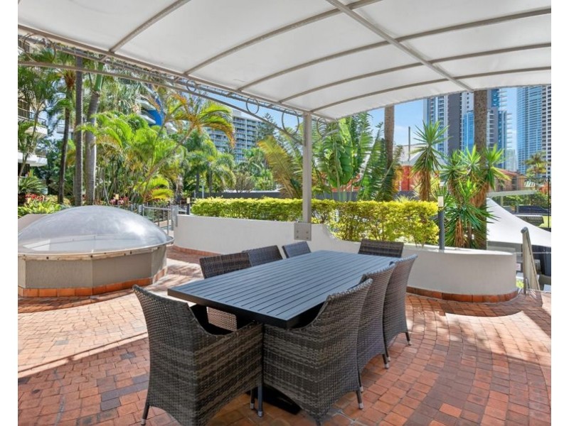 11/19 Aubrey Street, Surfers Paradise QLD 4217