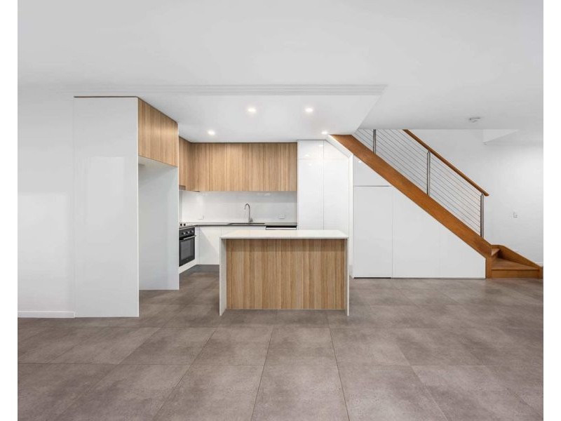 27 Florabella Drive, Robina QLD 4226