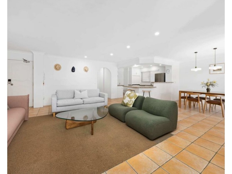 5/19 Australia Avenue, Broadbeach QLD 4218