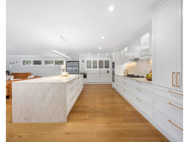 5 Camberwell Circuit, Robina QLD 4226