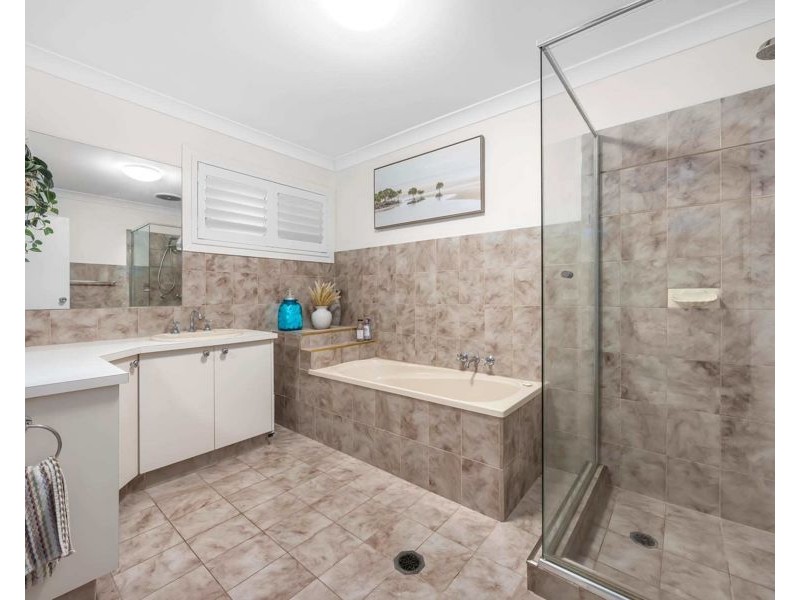 5 Camberwell Circuit, Robina QLD 4226