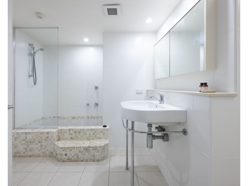 13/3 Garfield Terrace, Surfers Paradise QLD 4217