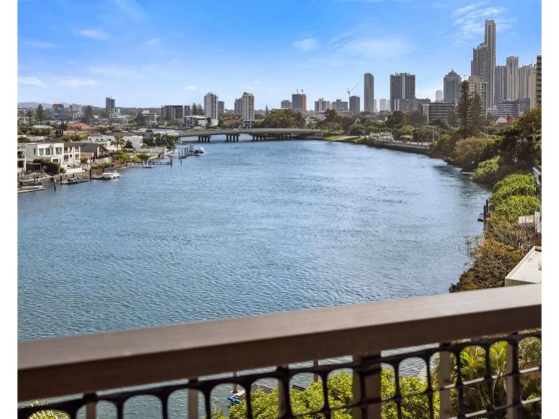 19/2916 Gold Coast Highway, Surfers Paradise QLD 4217
