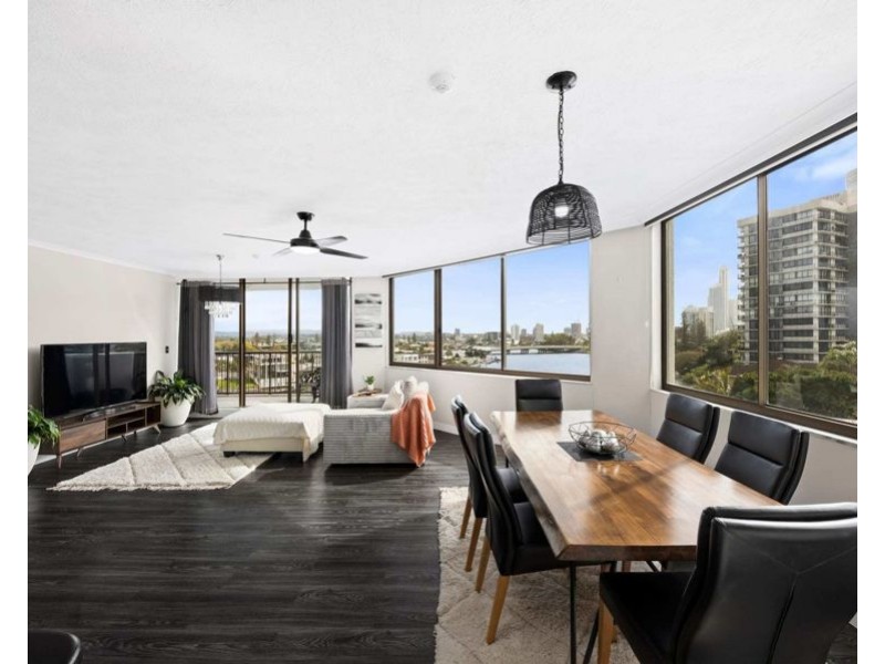 19/2916 Gold Coast Highway, Surfers Paradise QLD 4217