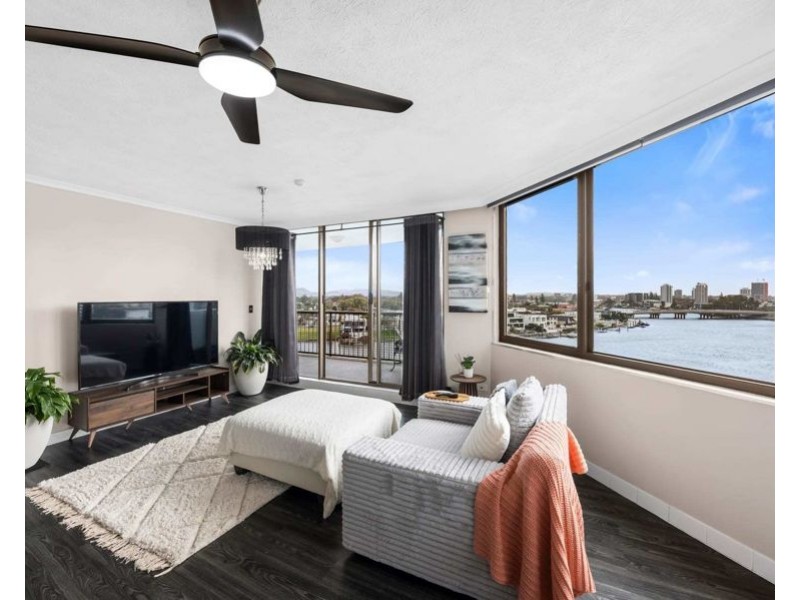 19/2916 Gold Coast Highway, Surfers Paradise QLD 4217