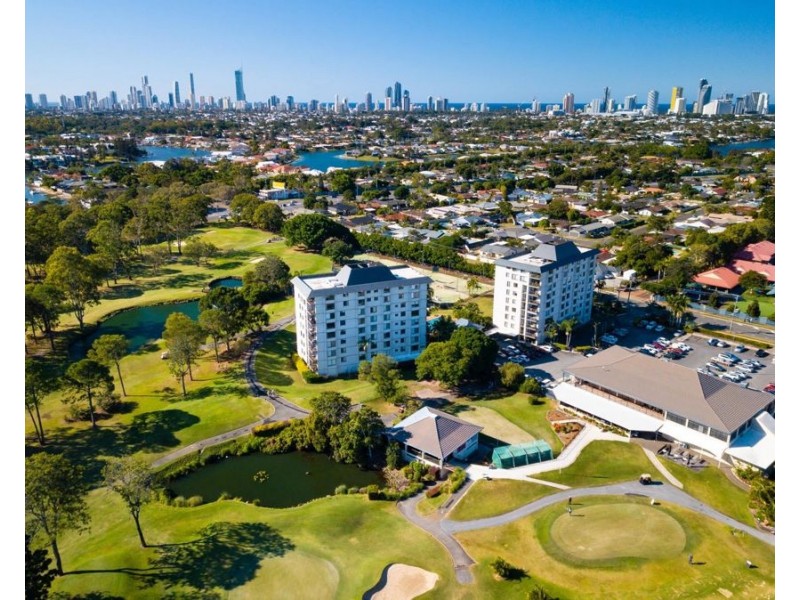 12/13-27 Fairway Drive, Clear Island Waters QLD 4226