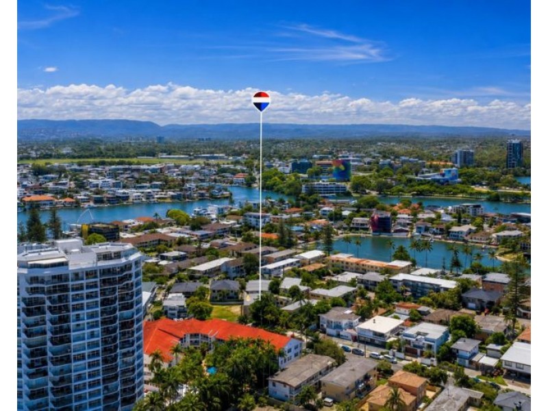 4/22 Peninsular Drive, Surfers Paradise QLD 4217