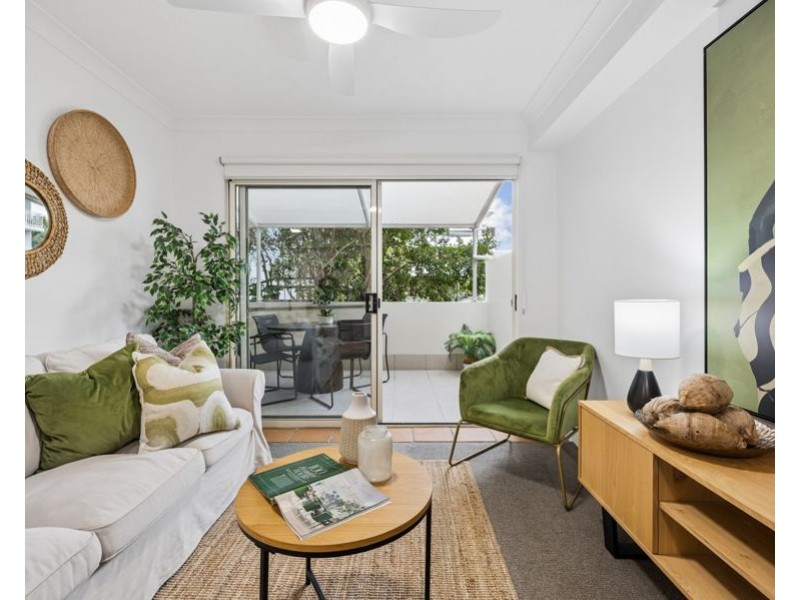 4/10-14 Purli Street, Surfers Paradise QLD 4217