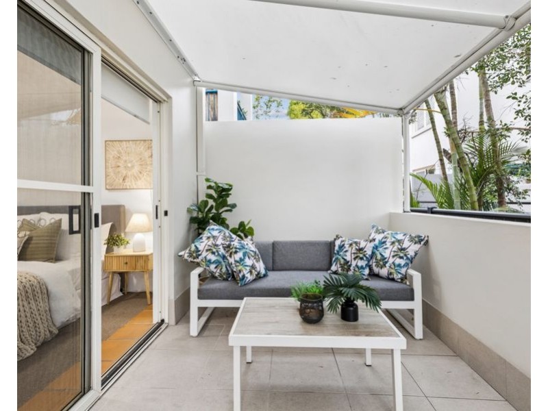 4/10-14 Purli Street, Surfers Paradise QLD 4217