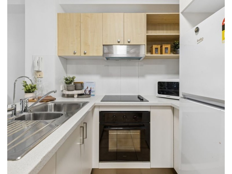 4/10-14 Purli Street, Surfers Paradise QLD 4217