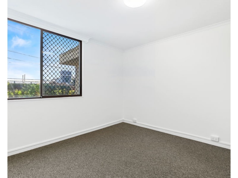 3/2619 Gold Coast Highway, Broadbeach QLD 4218