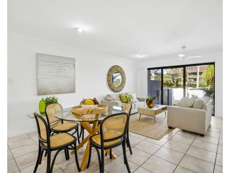 3/37 T E Peters Drive, Broadbeach Waters QLD 4218