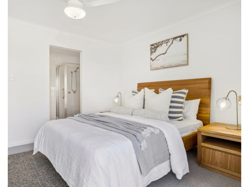 3/37 T E Peters Drive, Broadbeach Waters QLD 4218