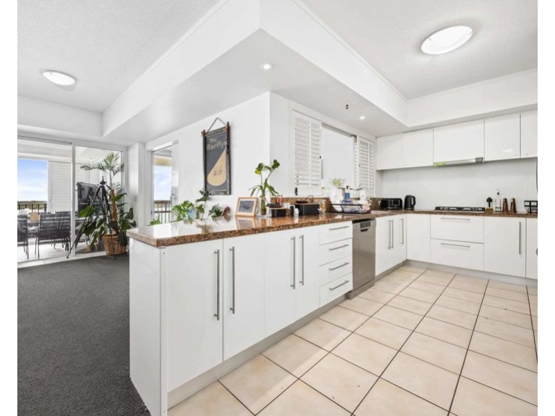 135/326 Marine Parade, Labrador QLD 4215