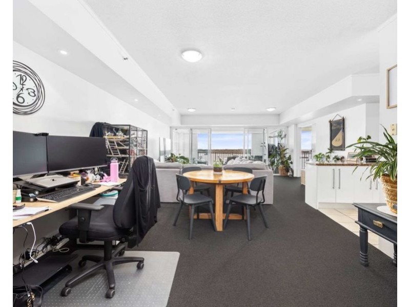 135/326 Marine Parade, Labrador QLD 4215