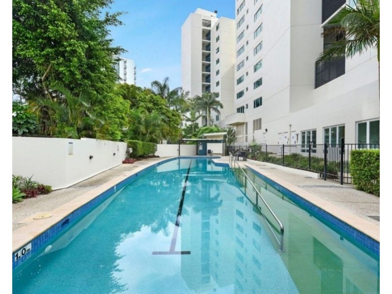 135/326 Marine Parade, Labrador QLD 4215