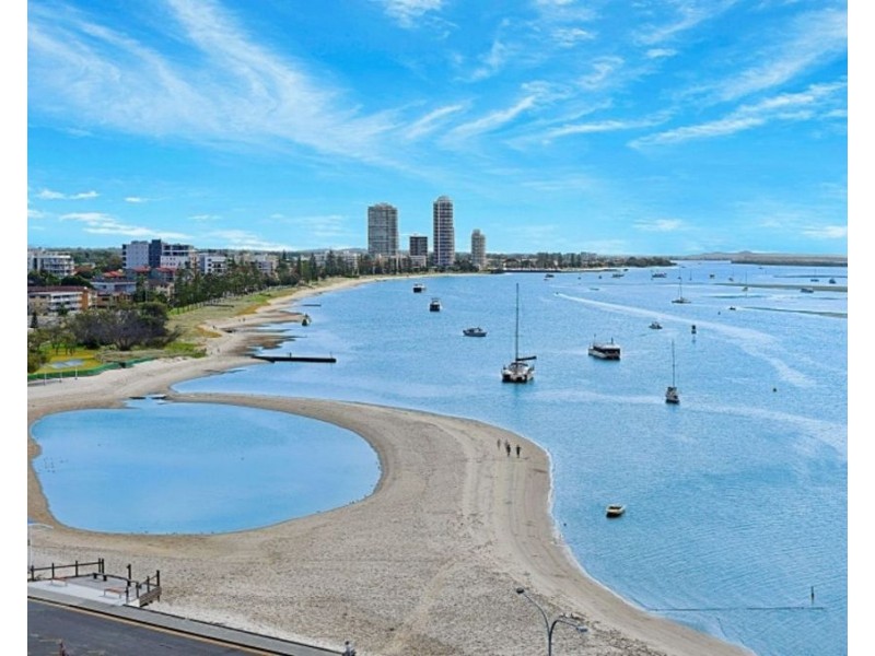 135/326 Marine Parade, Labrador QLD 4215