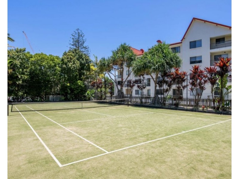 52/210-218 Surf Parade, Surfers Paradise QLD 4217