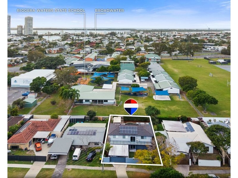 12 Okinya Street, Biggera Waters QLD 4216